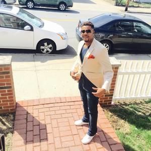 Meet your Posher, Gus al copone